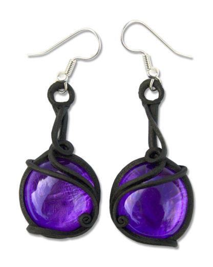 Earrings with glass (round violet)