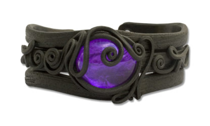 Armband with glass (round violet)